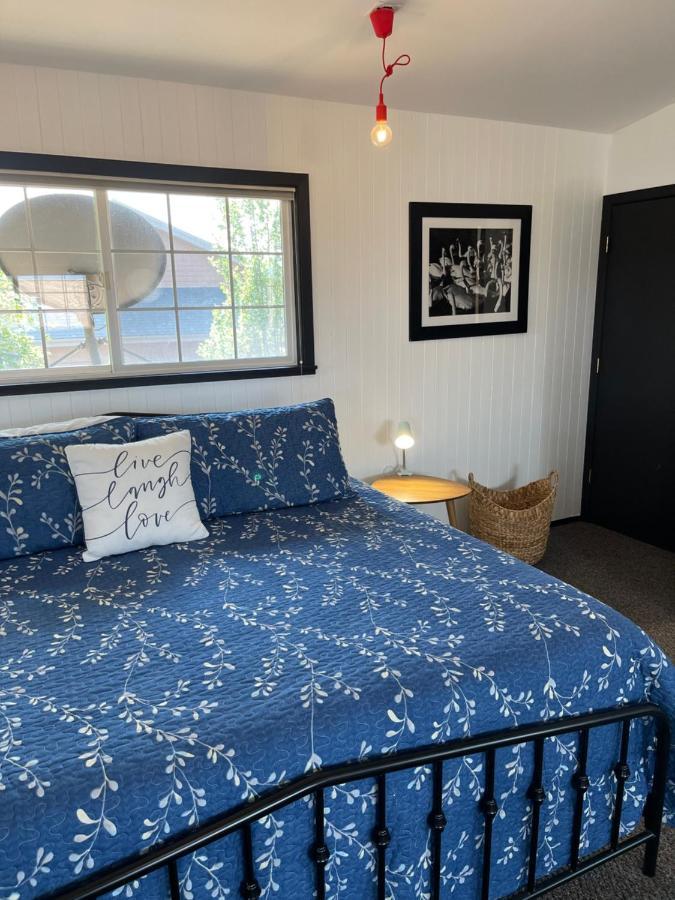 Chalet Inn Whitefish Extérieur photo